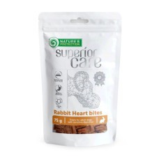 Ласощі Nature's Protection Rabbit Heart Bites для дорослих собак серце кролика шматочками з куркою 75 г