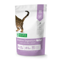 Сухой корм для взрослых кошек с чувствительным пищеварением Nature's Protection Sensitive Digestion 400 г