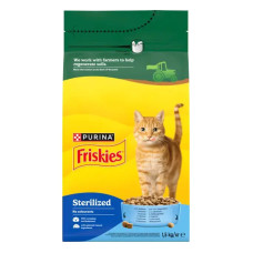 Сухий корм Friskies Sterilized для стерилізованих котів, лососів та овочів  1.5 кг